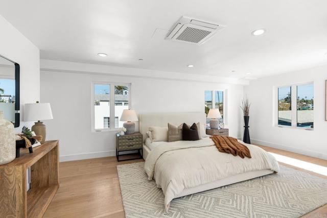 214 S Pacific Street, Oceanside, CA 92054