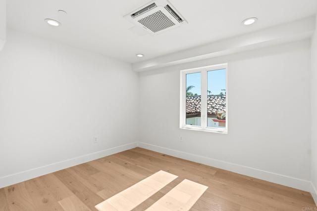 214 S Pacific Street, Oceanside, CA 92054