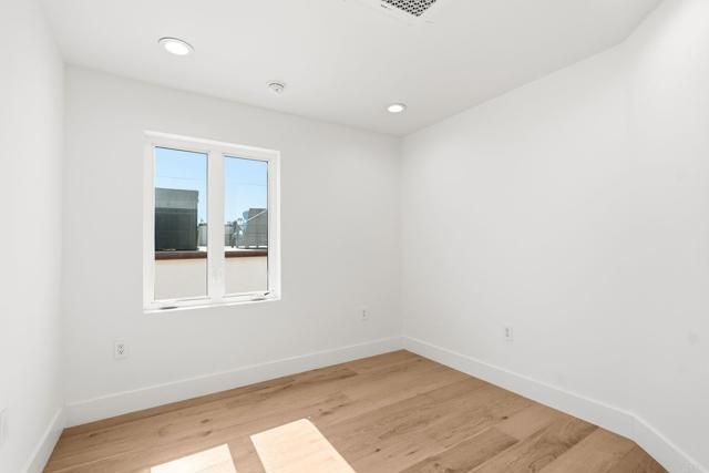 214 S Pacific Street, Oceanside, CA 92054