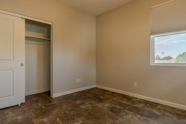 1111 W Diamondback Drive, Chandler, AZ 85286