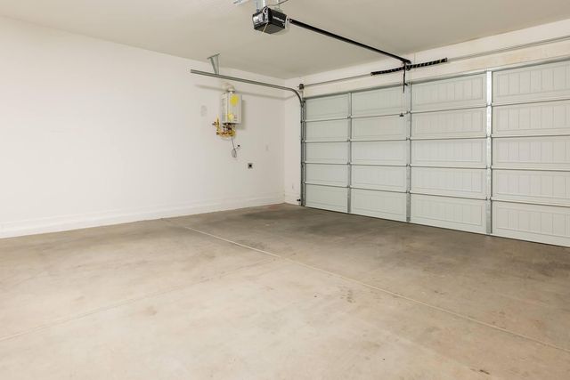 1111 W Diamondback Drive, Chandler, AZ 85286