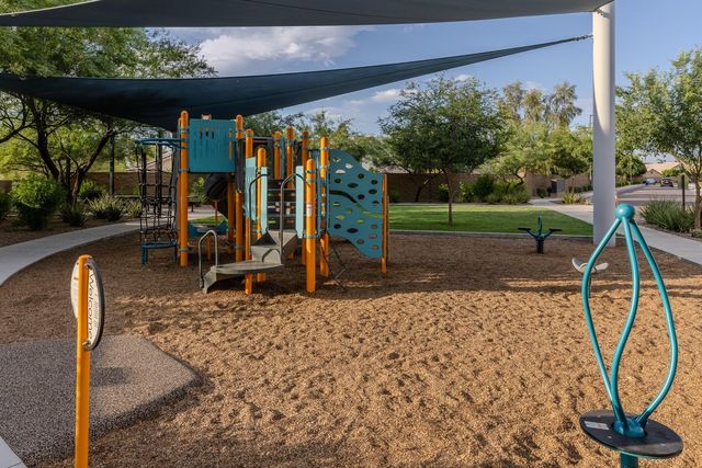 1111 W Diamondback Drive, Chandler, AZ 85286