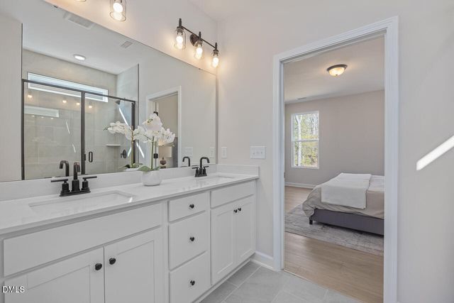 501 Crescent Wood Trail, Zebulon, NC 27597