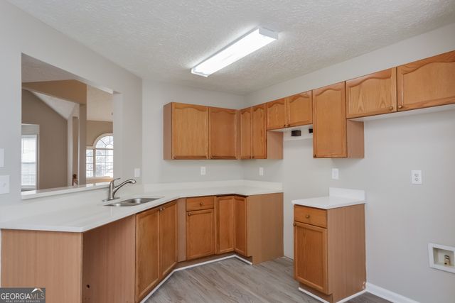 3595 Boulder Circle, Ellenwood, GA 30294