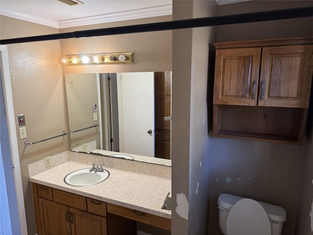 321 Johnson Street, Brenham, TX 77833