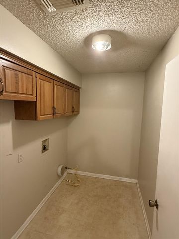 321 Johnson Street, Brenham, TX 77833