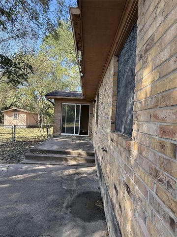 321 Johnson Street, Brenham, TX 77833