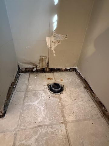 321 Johnson Street, Brenham, TX 77833