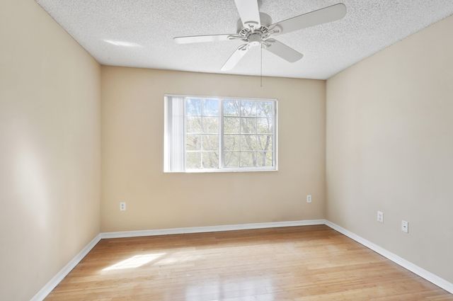 4159 N Haverhill Road 1319, West Palm Beach, FL 33417