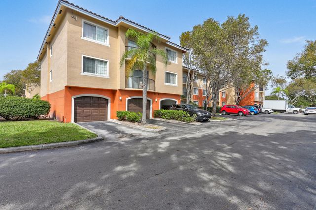 4159 N Haverhill Road 1319, West Palm Beach, FL 33417