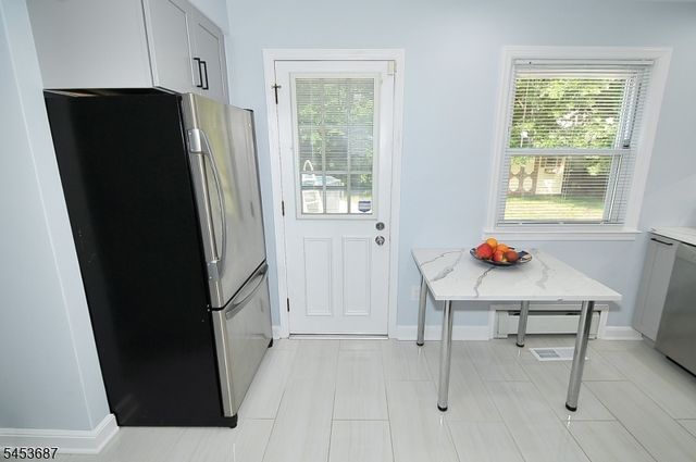 1700 Westover Rd, Linden City, NJ 07036