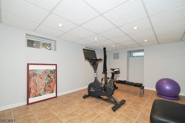1700 Westover Rd, Linden City, NJ 07036