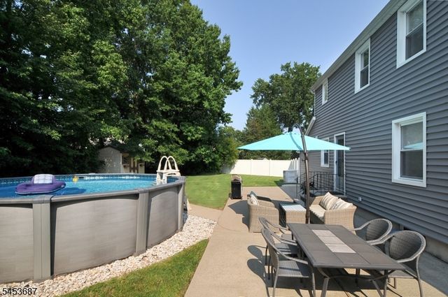 1700 Westover Rd, Linden City, NJ 07036