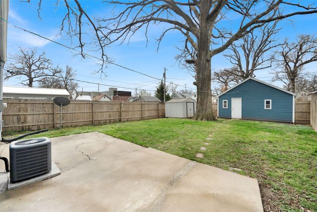 829 14th Street NE, Cedar Rapids, IA 52402