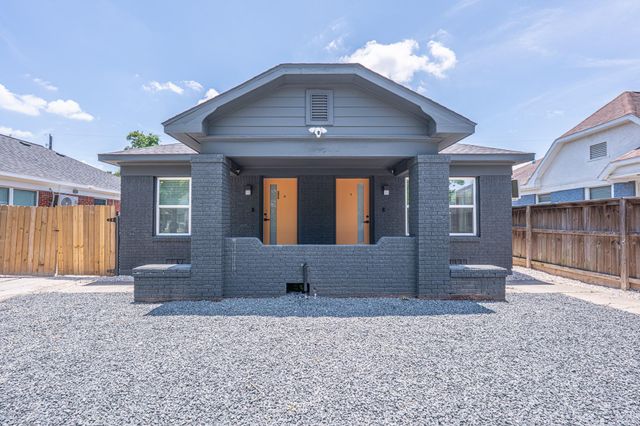 4202 Clay Street B, Houston, TX 77023