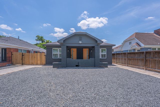 4202 Clay Street B, Houston, TX 77023