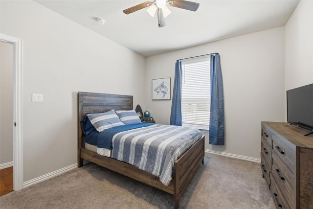 116 Oak Grove Drive, Rhome, TX 76078