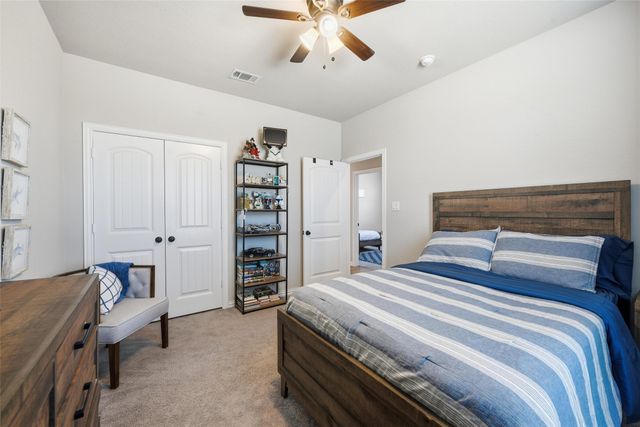 116 Oak Grove Drive, Rhome, TX 76078