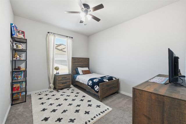 116 Oak Grove Drive, Rhome, TX 76078