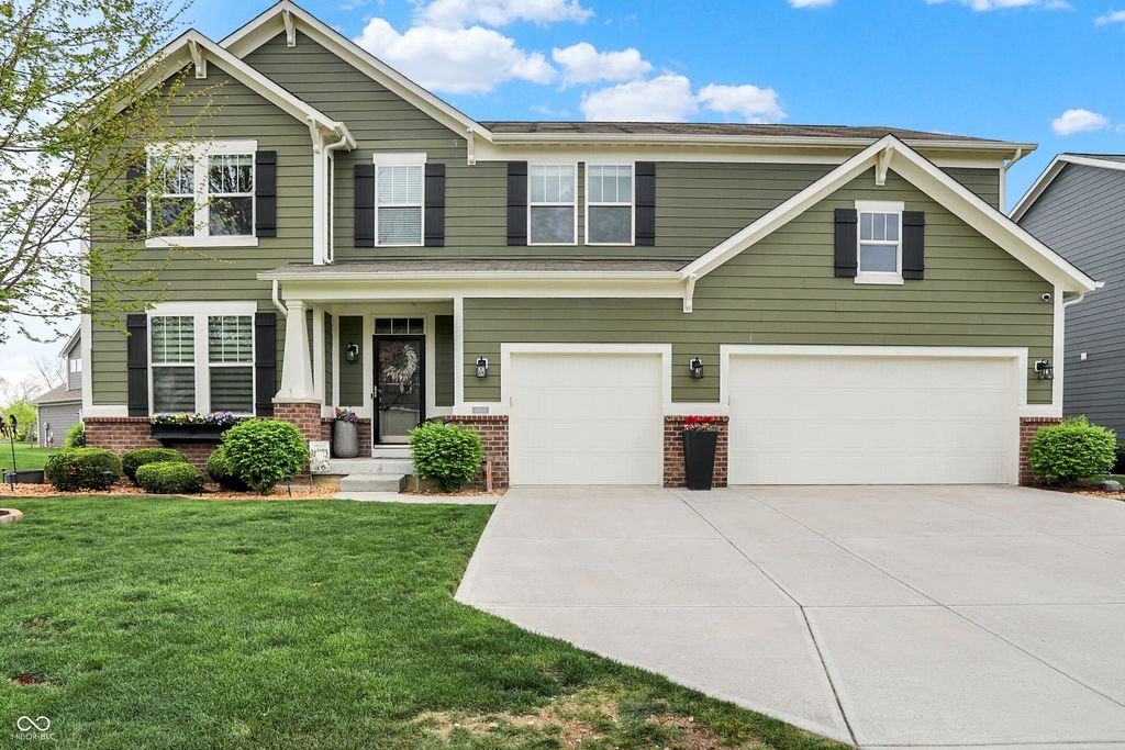 15802 Millwood Drive, Noblesville, IN 46060