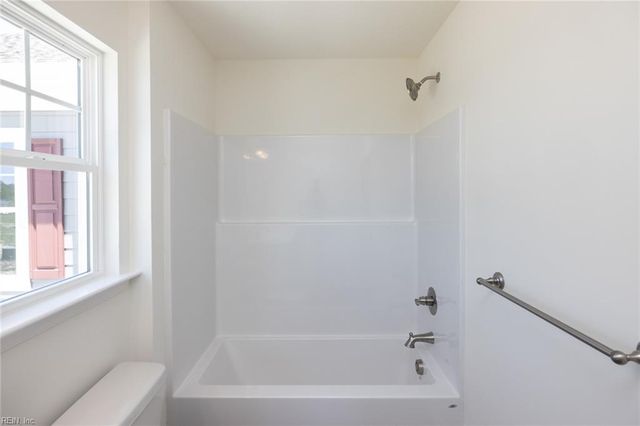 106 Getty RD, Suffolk, VA 23434