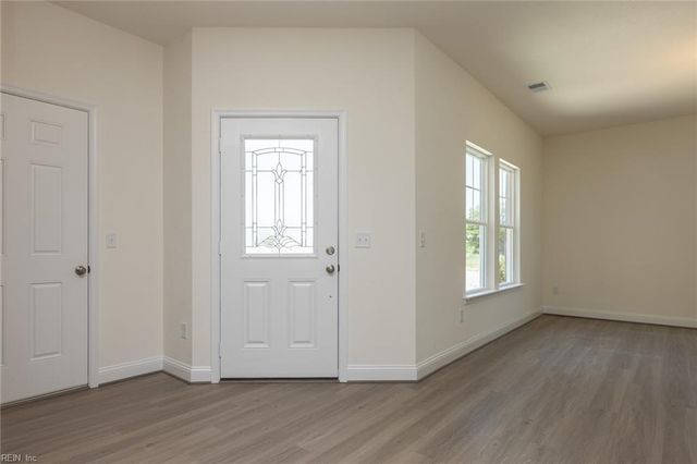 106 Getty RD, Suffolk, VA 23434