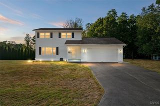54 Clintonview Boulevard, New Hartford, NY 13413