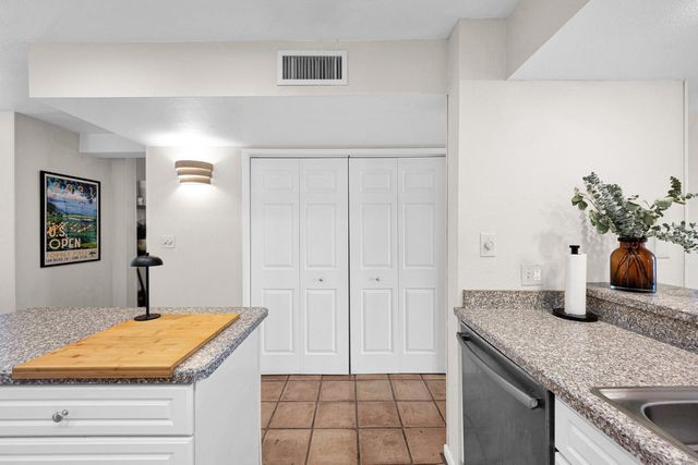 7401 N Scottsdale Road Unit 7, Paradise Valley, AZ 85253