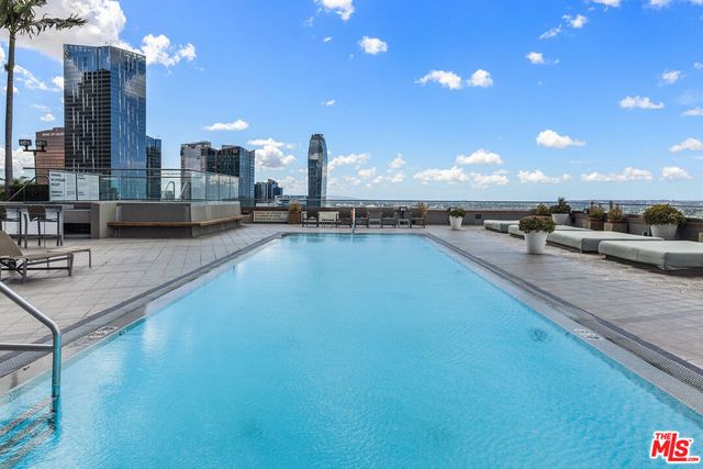 1100 Wilshire Boulevard 3208, Los Angeles, CA 90017