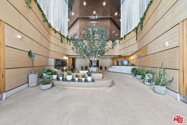 1100 Wilshire Boulevard 3208, Los Angeles, CA 90017