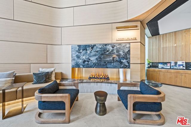 1100 Wilshire Boulevard 3208, Los Angeles, CA 90017