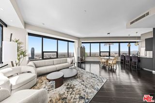 1100 Wilshire Boulevard 3208, Los Angeles, CA 90017
