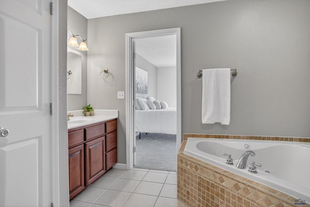 401 KAHLER CT, Rapid City, SD 57701