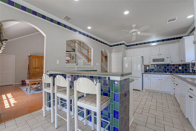 130 W Clubview Court, Murphy, TX 75094