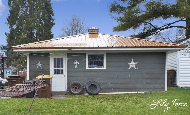 504 Lafayette Street, Ionia, MI 48846