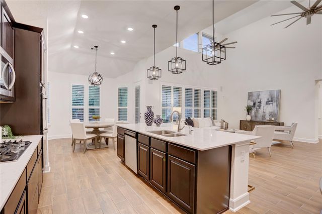 13214 Westmont Heights Lane, Houston, TX 77044