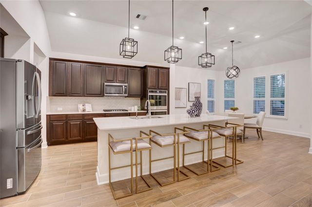 13214 Westmont Heights Lane, Houston, TX 77044