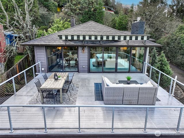 1832 Shoreview Lane SW, Burien, WA 98146