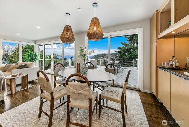 1832 Shoreview Lane SW, Burien, WA 98146