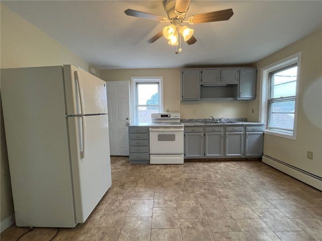 1104 S Broadway Avenue 2, East Providence, RI 02914