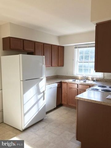 1214 WILLIAM ST, Fredericksburg, VA 22401