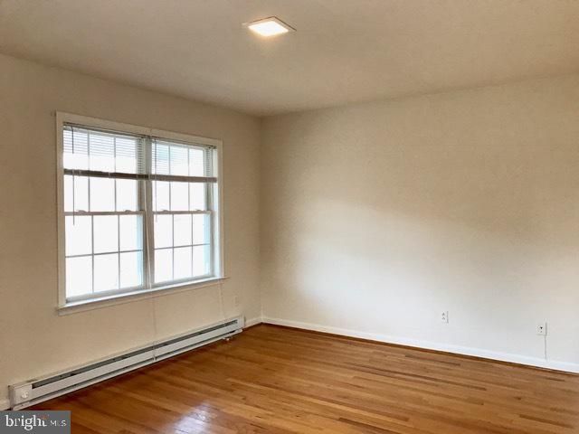 1214 WILLIAM ST, Fredericksburg, VA 22401