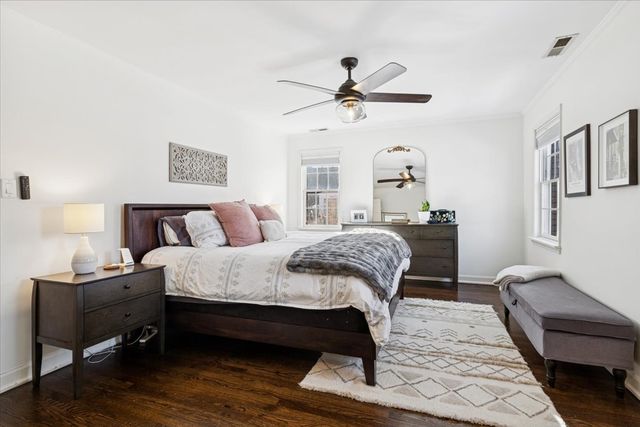 6770 N Keota Avenue, Chicago, IL 60646