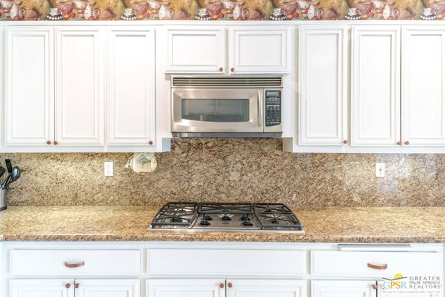 77553 Carinda Court, Palm Desert, CA 92211