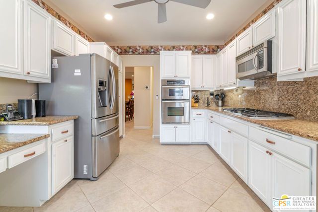 77553 Carinda Court, Palm Desert, CA 92211