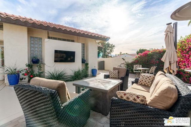 77553 Carinda Court, Palm Desert, CA 92211