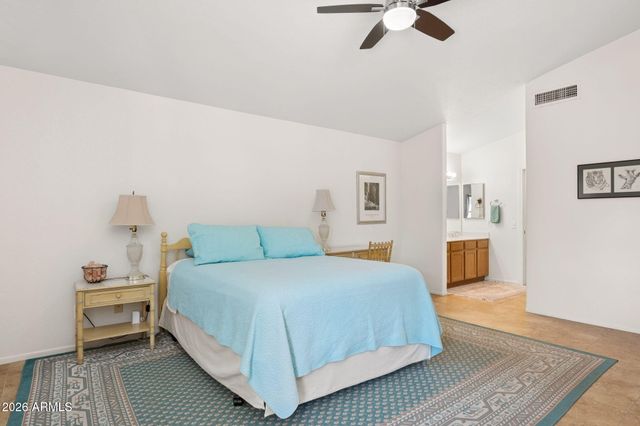 8039 W GEORGIA Avenue, Glendale, AZ 85303