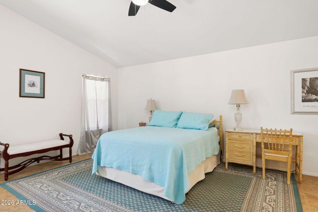 8039 W GEORGIA Avenue, Glendale, AZ 85303