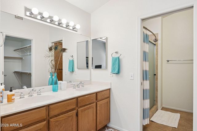 8039 W GEORGIA Avenue, Glendale, AZ 85303