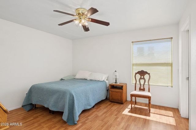 8039 W GEORGIA Avenue, Glendale, AZ 85303